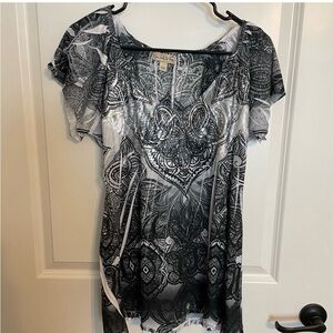 Live And Let Live Top